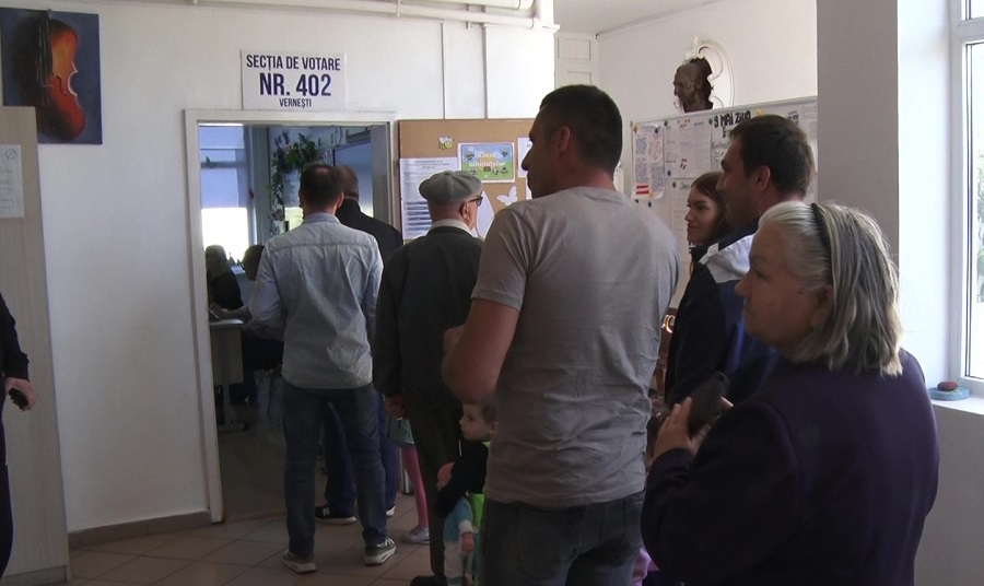Spirit civic și în mediul rural. Afluență mare la secțiile de votare