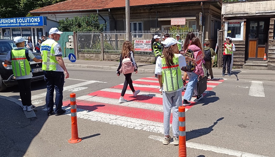 Polițiștii intră în clase! A început Săptămâna Națională a Siguranței Rutiere