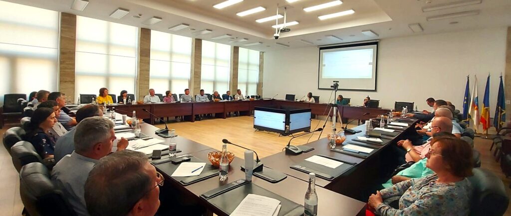 (FOTO) Munca neremunerată în folosul comunității: obligație penală cu valoare de reintegrare socială  și reparatorie – mărturii, impresii, bune practici