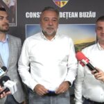 Emoții la final de mandat. Romașcanu, ultima ședință în calitate de președinte al CJ Buzău