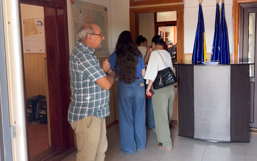 Grevă în primăriile comunale. Acțiune de protest față de concedierile anunțate de Guvern