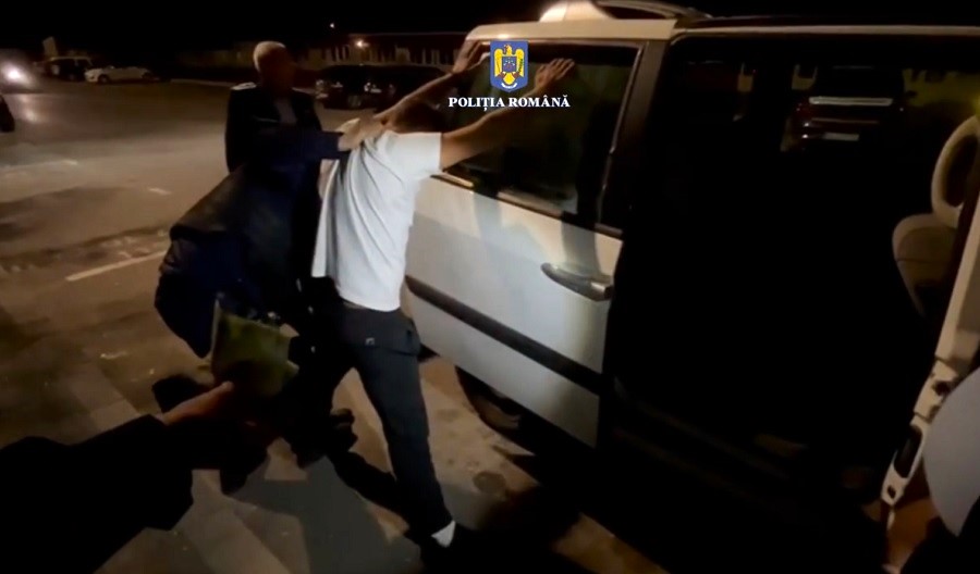Polițiștii au descins cu zecile, la Rm. Sărat. Trei infracțiuni descoperite și amenzi de aproape 35.000 de lei