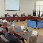 Premii de la CJ Buzău, pentru buzoienii merituoși. Proiect pilot la care pot contribui cu sugestii toți consilierii