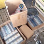 Flagrant în Piața Centrală. Cinci buzoieni, depistați în timp ce vindeau țigări netimbrate