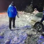 Misiune de salvare a jandarmilor montani. Trei tineri rămăseseră blocați în nămeți, în Munții Buzăului