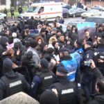 (UPDATE/VIDEO) Cazul decesului lui Gabriel. Ziua necropsiei. Reacțiile autorităților, după protestele de la Spitalul Județean