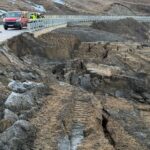 Patru comune, afectate de alunecări de teren. Fenomenul este cauzat de ninsorile și ploile din ultimele săptămâni