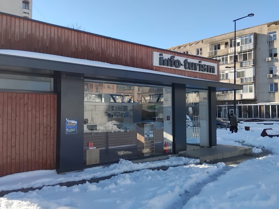 Info-turism în Piața Daciei. Centrul va fi deschis de luni până vineri