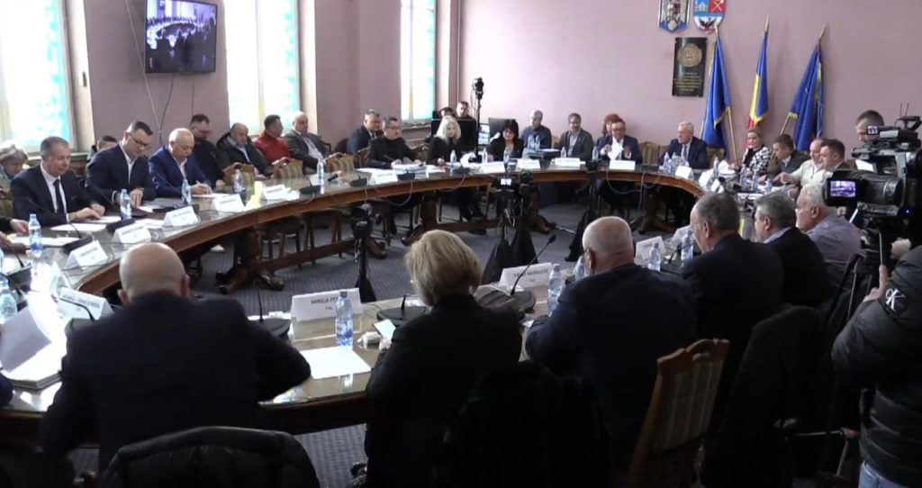 (UPDATE/VIDEO) Toma, despre împăcarea cu Ciolacu: Ne-am îmbrățișat, ne-au dat lacrimile...