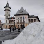 Zăpadă scumpă. Este mai ieftină cărată sau topită?