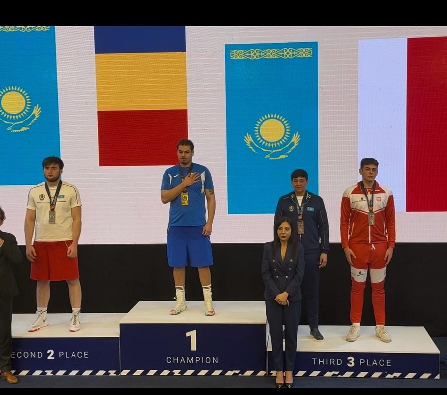 Denis Cucu, aur  la Youth World Boxing Cup 2026. Buzoianul a bătut în ultimul act un sportiv kazah