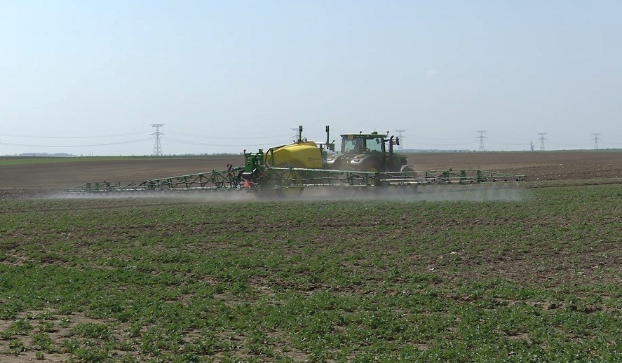 Întârziere de aproape o lună. Campania agricolă de primăvară 2026 începe anevoios