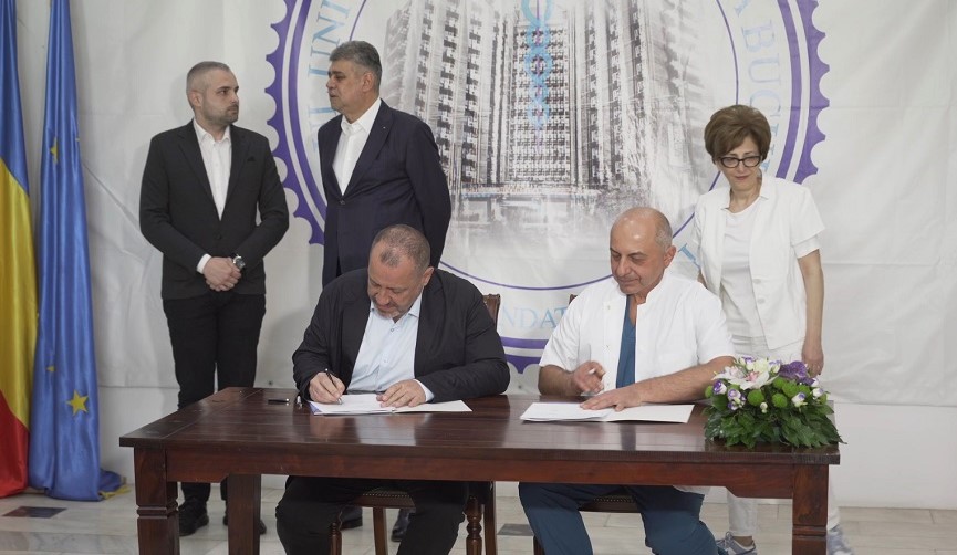 Parteneriat istoric. S-a înființat primul consorțiu medical din România