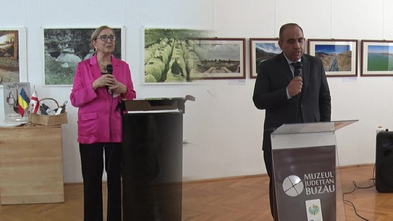 Escapada culturală internațională nocturnă. Ambasadorii Georgiei și Pakistanului, la Muzeul Județean