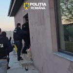 Spargeri la casele primarilor. Gruparea de hoți a fost prinsă