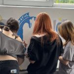 Colaborare inedită între elevi și IPJ Buzău. Sala de sport a Poliției, reinventată prin artă
