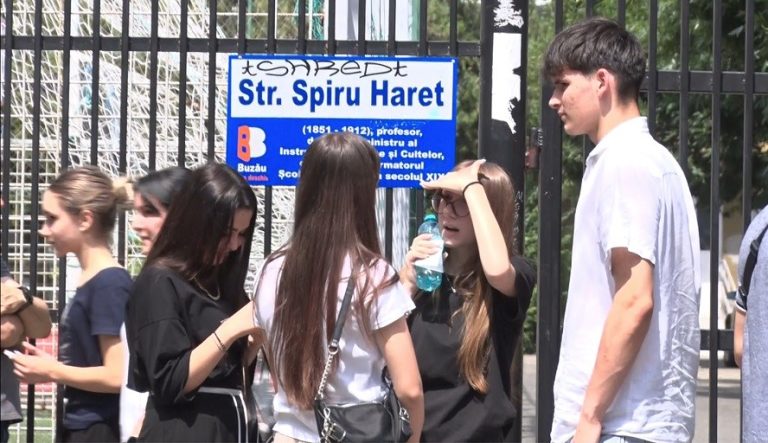 Evaluarea Naţională, la final. Elevii și părinții așteaptă cu emoție rezultatele examenului