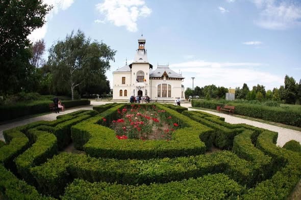 La minut. Fotografii plătite în Parcul Marghiloman