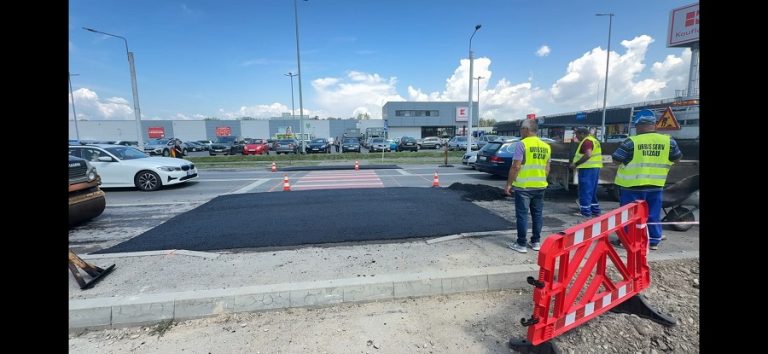 Trecere de pietoni supraînălțată, pe Calea Eroilor