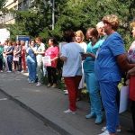 Prima zi de grevă generală. Activitate redusă în ambulatoriu și proteste la Spitalul Județean