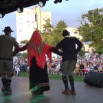 Spectacol de muzică, dans și culoare. Festivalul internațional „Plaiurile Mioriței” a debutat în forță