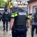 Anchetă a IPJ Prahova la Buzău. Șoferi de TIR, bănuiți că au furat sute de laptopuri