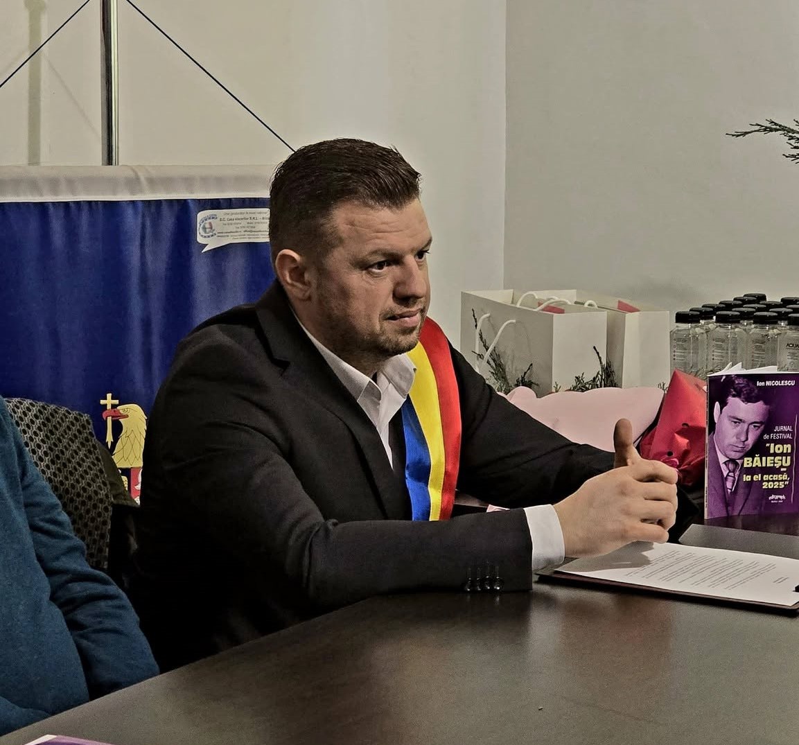 (VIDEO) Povestea flagrantului. Primarul din Cernătești rupe tăcerea: Am fost supus presiunilor și șantajului de un comisar fals DNA și de un afacerist