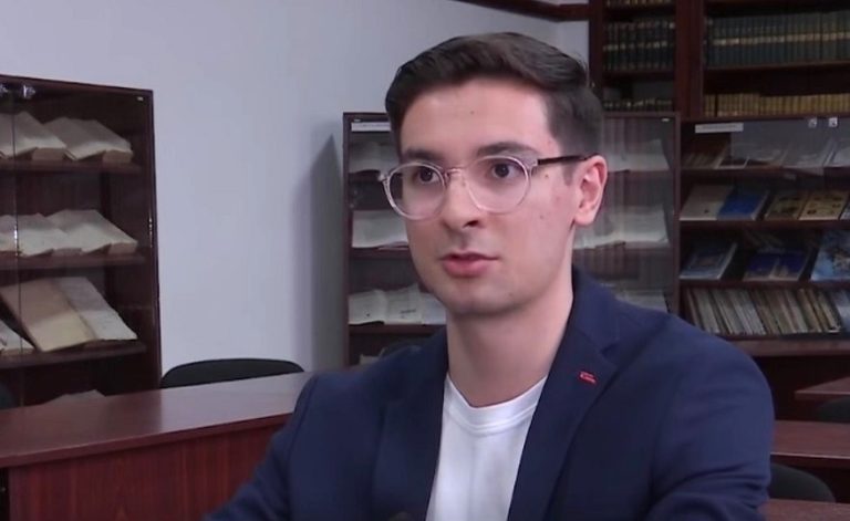 Un nou „Cetățean de onoare al Buzăului”. Elevul Matei Ursăchescu, recompensat pentru performanțele internaționale