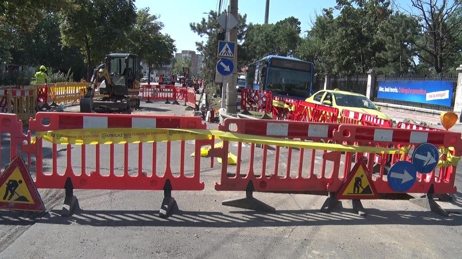 Noi restricții. Șantier în șantier