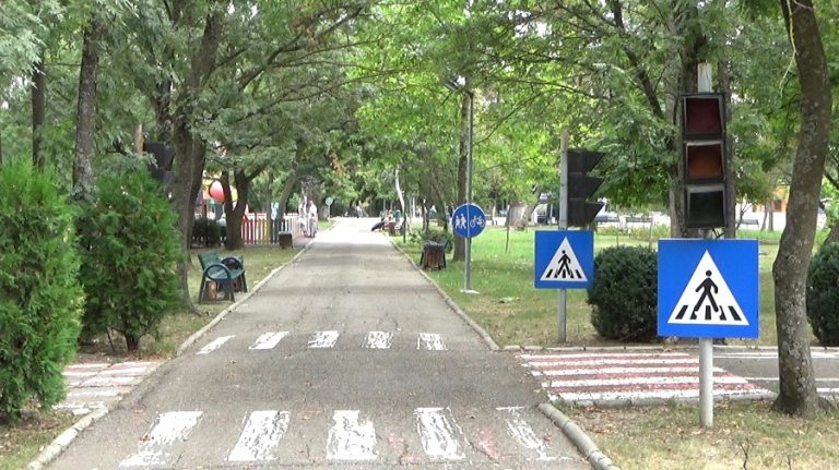 Polițiștii buzoieni revin în școli. Un nou mini-poligon rutier va fi amenajat în Parcul Tineretului