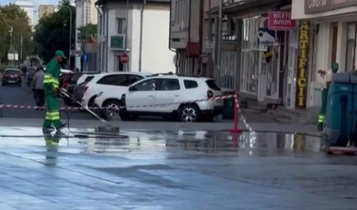 (VIDEO/AUDIO) Consilierul Florin Drăgulin: "Ehh, din bambus. Sunt mături pe care le făcea tataia la țară!"