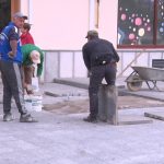 Curățenie complexă. Se aspiră, se spală și se repară platoul