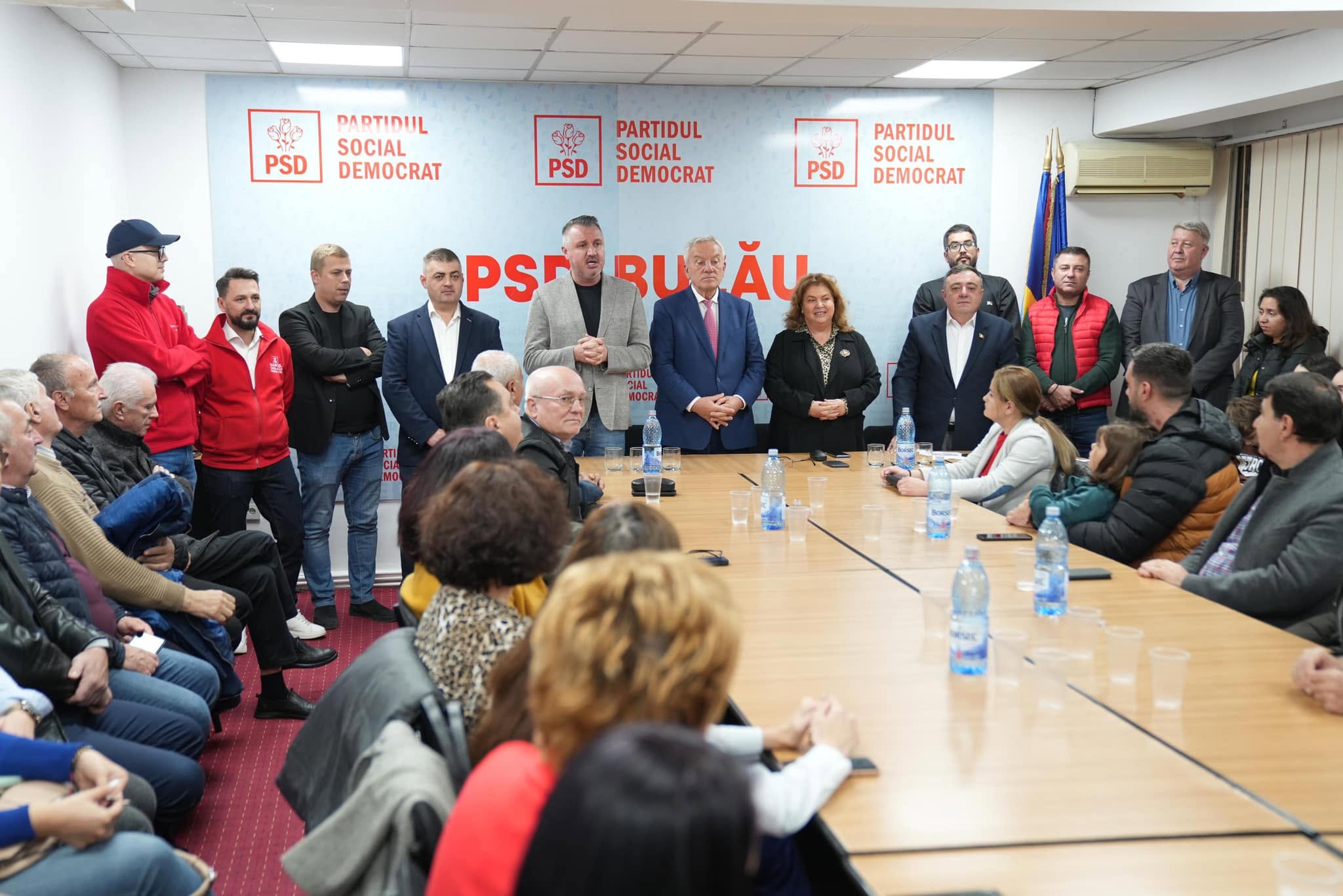 (VIDEO/AUDIO) Romeo Lungu: „Nu exclud o candidatură la Primărie”. Constantin Toma: „Cu pistoale, cu cuțite, cu săbii, cu ce vrea el ne batem”