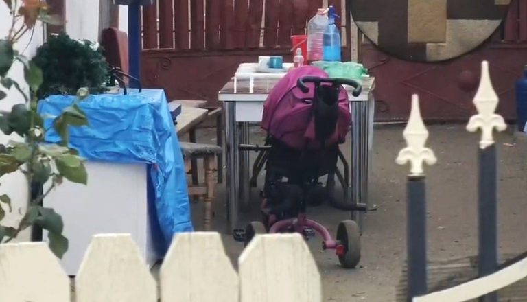 Crimă descoperită după cinci ani. Un bebeluș, ucis de propria mamă și îngropat pe malul râului