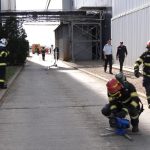 Mobilizare impresionantă de forțe. Pompierii au simulat o intervenție de urgență la o fabrică