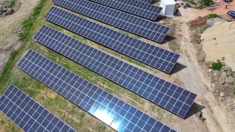 Investiție de peste 9 milioane de lei. Un parc fotovoltaic va alimenta CJ Buzău și instituțiile subordonate