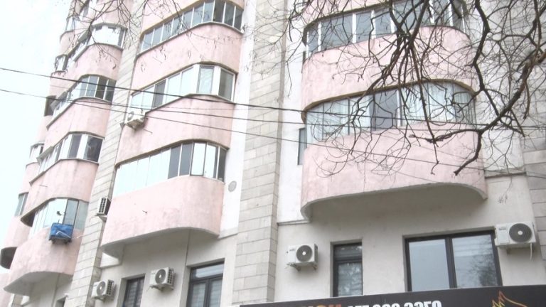 Nu vă panicați! Unii proprietari de apartamente ar putea fi impozitați dublu
