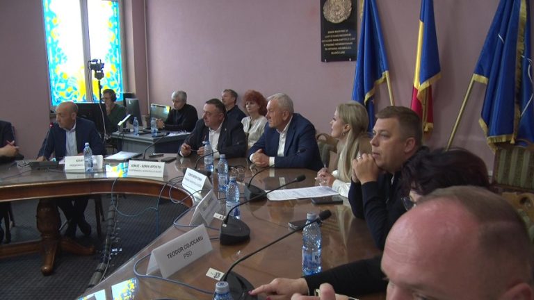 Proiect respins. Fără politizare în învățământ