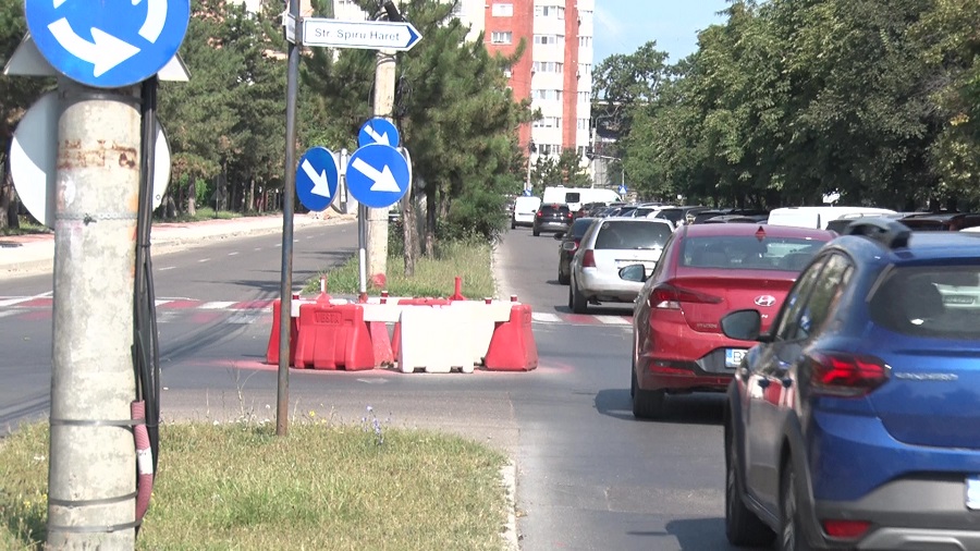 Girație sau semafoare. Cum va fi amenajată o intersecție aglomerată